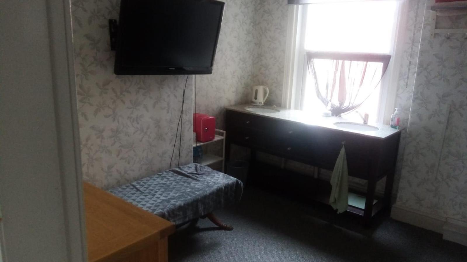 The New Macleods Guest House Blackpool Ngoại thất bức ảnh